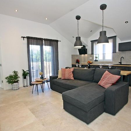 סופטאר Apartman Gajka מראה חיצוני תמונה