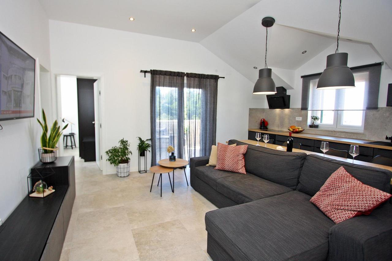 סופטאר Apartman Gajka מראה חיצוני תמונה
