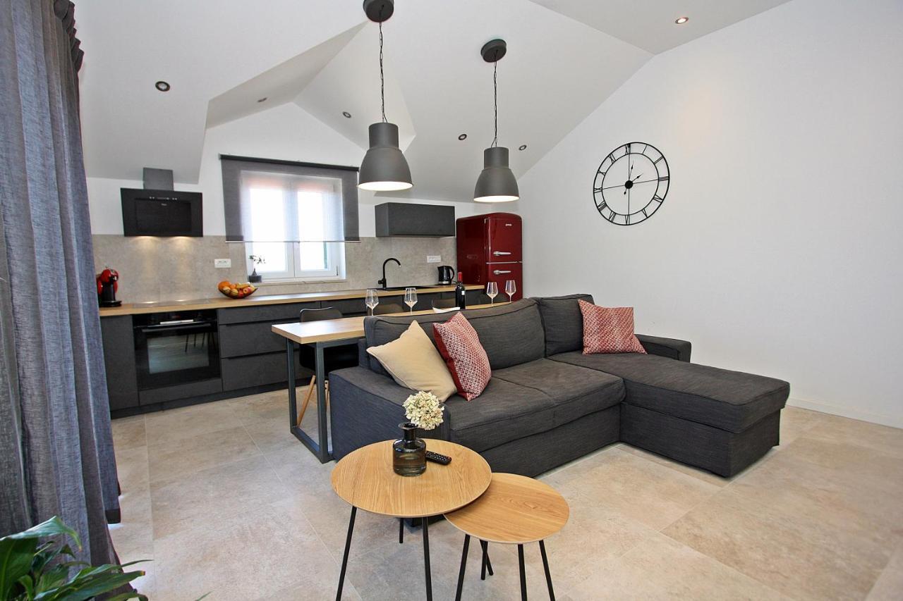 סופטאר Apartman Gajka מראה חיצוני תמונה