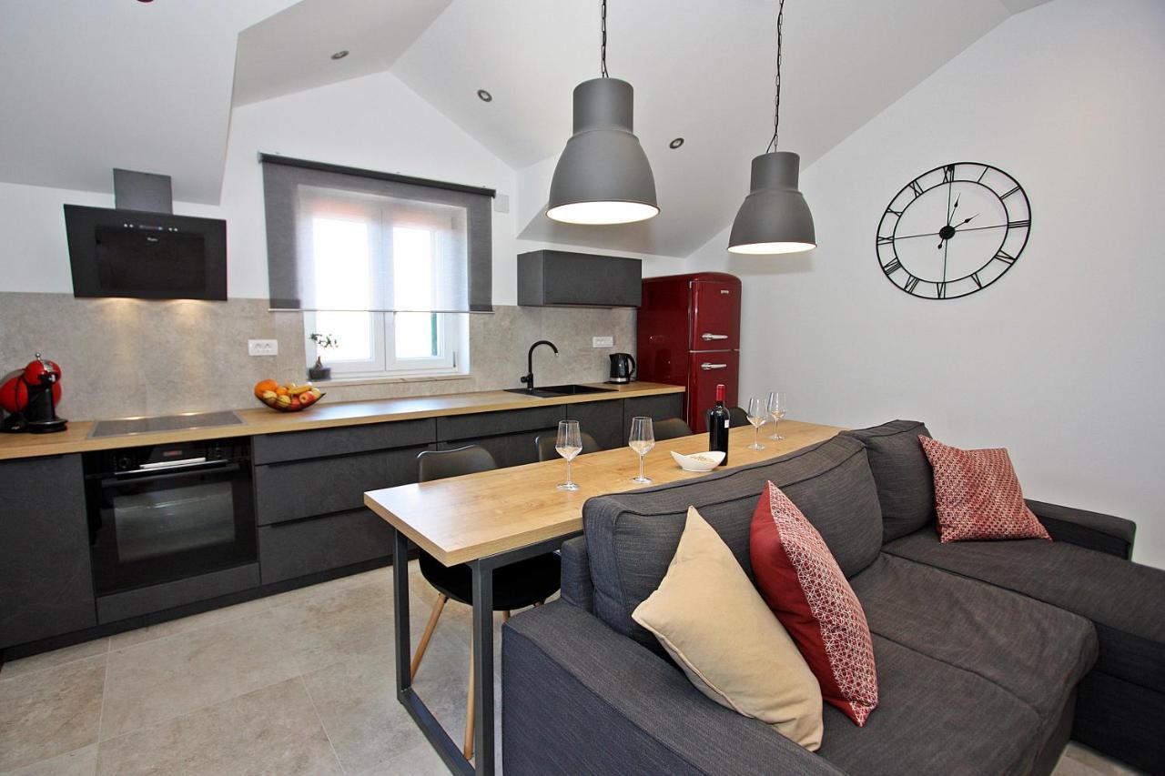 סופטאר Apartman Gajka מראה חיצוני תמונה